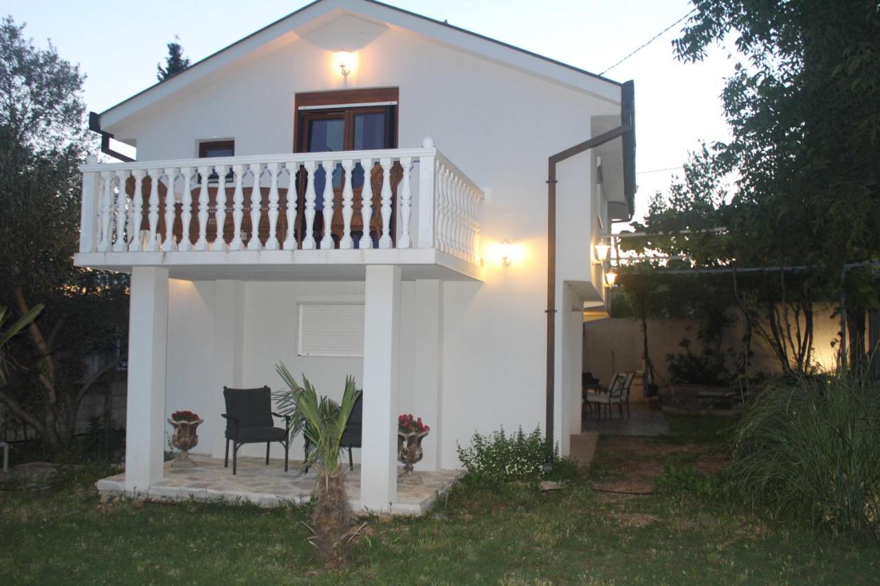 Willa Casa Botanica Blagaj Zewnętrze zdjęcie